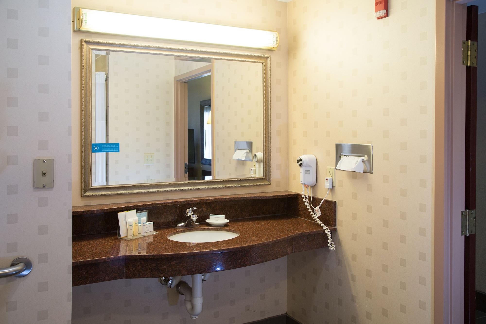 Hampton Inn Oxford-West Екстер'єр фото