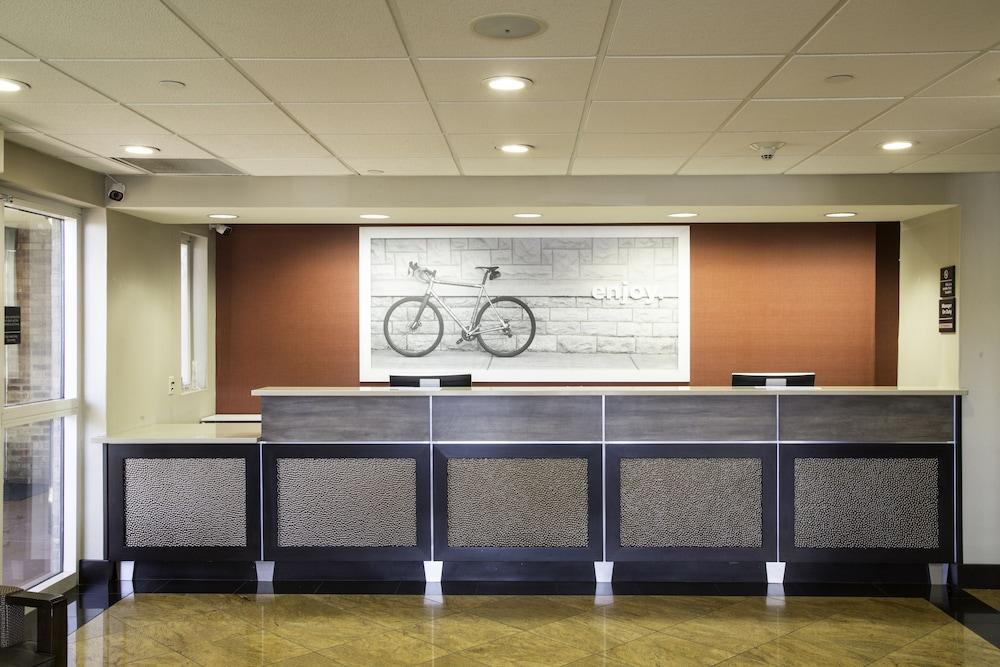 Hampton Inn Oxford-West Екстер'єр фото
