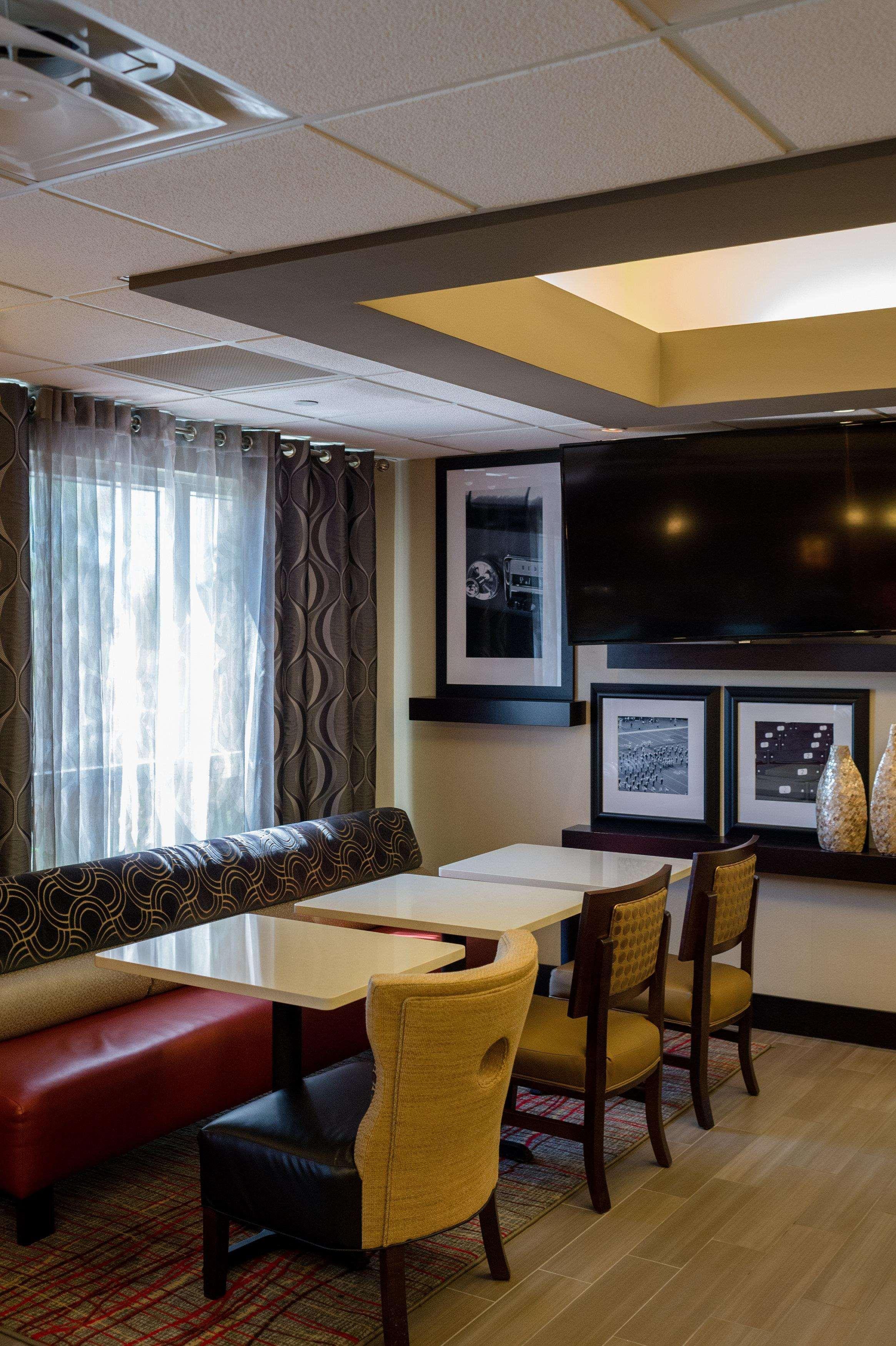 Hampton Inn Oxford-West Екстер'єр фото