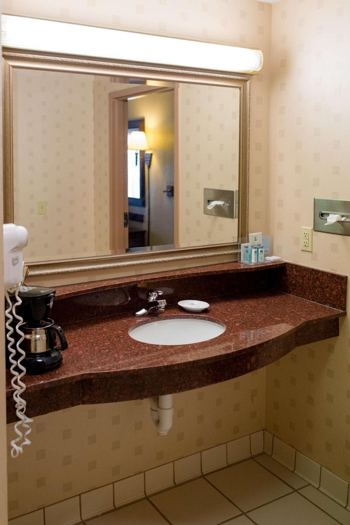 Hampton Inn Oxford-West Екстер'єр фото